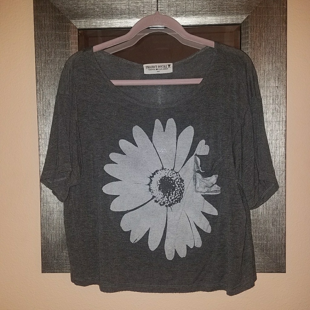 Flowy flower top